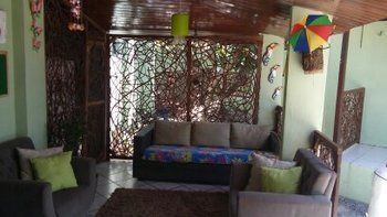 Sambura Pensión 3*
